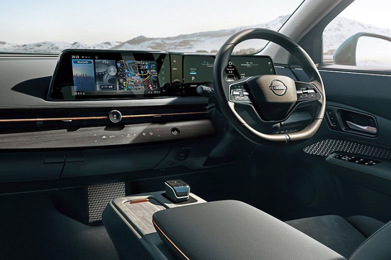 Обновлённый кроссовер Nissan Ariya показался на свежих кадрах