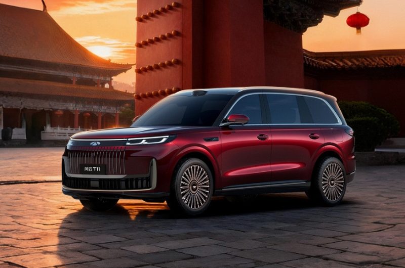 Представлен роскошный кроссовер Chery Fulwin T11. В России он появится под другим брендом