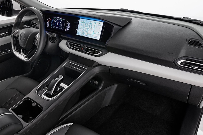 Пришла пора попрощаться с самым дешёвым Evolute: седан i-Pro покидает российский рынок