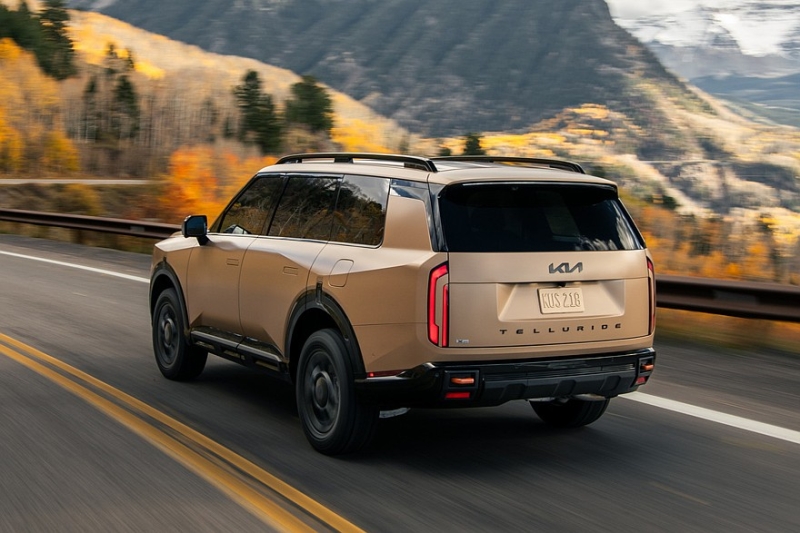 Кроссовер Kia Telluride в новом поколении перешёл с V6 на турбочетвёрку