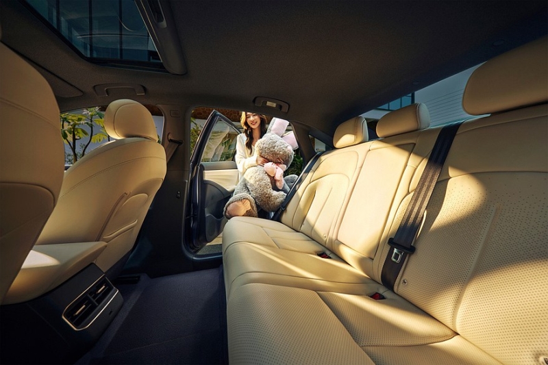 Nissan запустил в продажу седан N6 и пообещал ещё несколько новинок