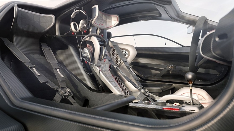 По цене самолёта: один из пяти суперкаров Gordon Murray S1 LM продадут на аукционе