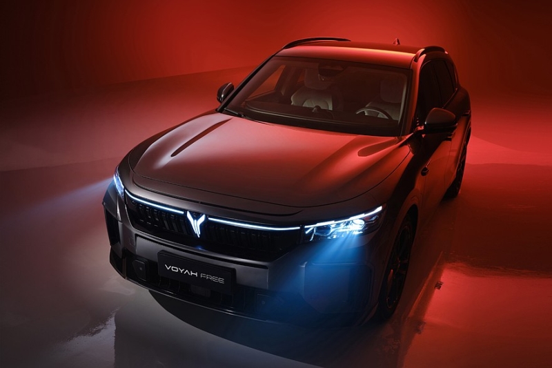 Посвежевший гибридный кроссовер Voyah Free Sport+ получил российский ценник
