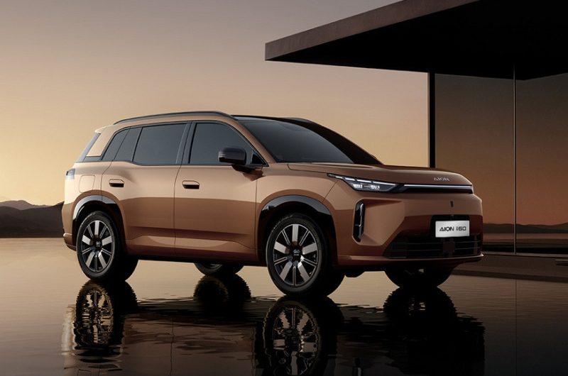 Представлен кроссовер GAC Aion i60: пока дороже брата от Toyota