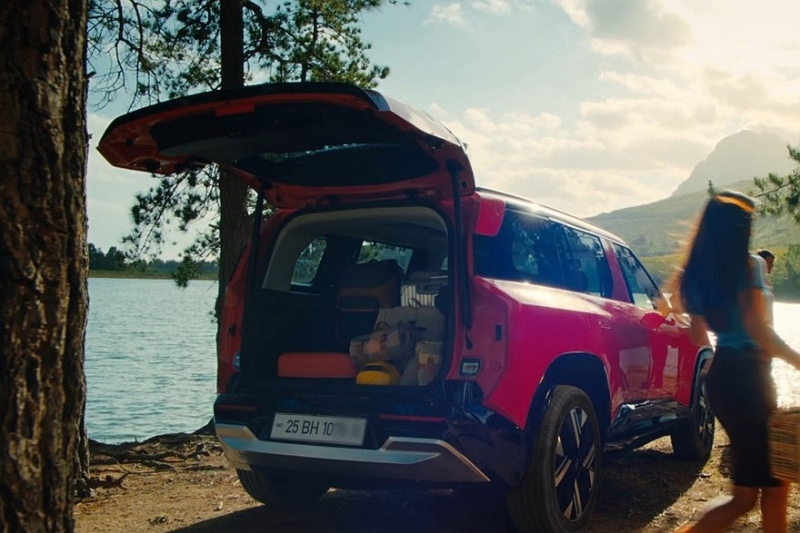 Представлен серийный кроссовер Tata Sierra: бензин или дизель, позже будет полный привод