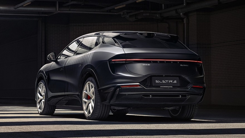 Просто добавь ДВС: убыточный Lotus представит первый мощный гибрид в январе