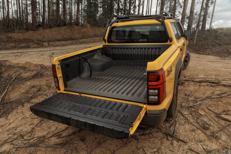 У пикапа Mitsubishi L200 появилась приключенческая спецверсия