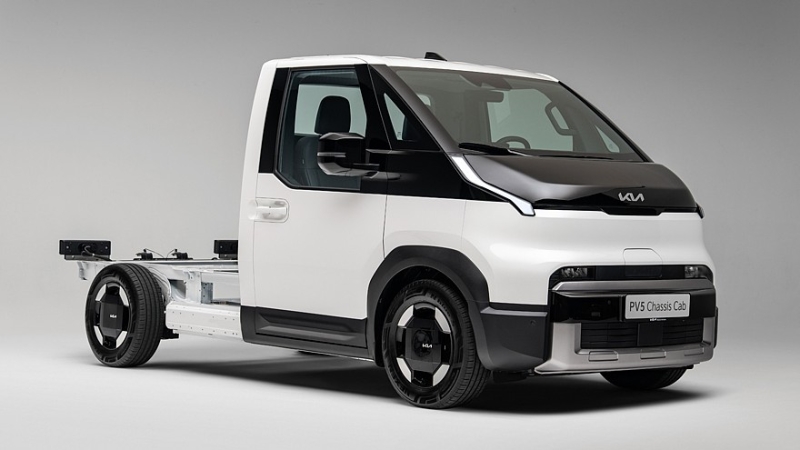 «Зелёная» рабочая лошадка: Kia представила шасси PV5 во Франции