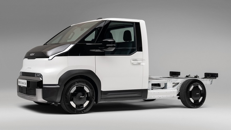 «Зелёная» рабочая лошадка: Kia представила шасси PV5 во Франции