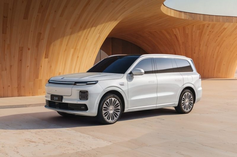 Флагманский кроссовер Leapmotor D19: засвечен интерьер