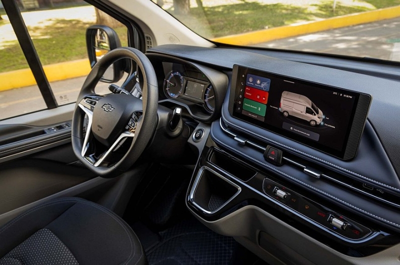 Фургон Chevrolet Express Max на базе «китайца» обрёл новую начинку