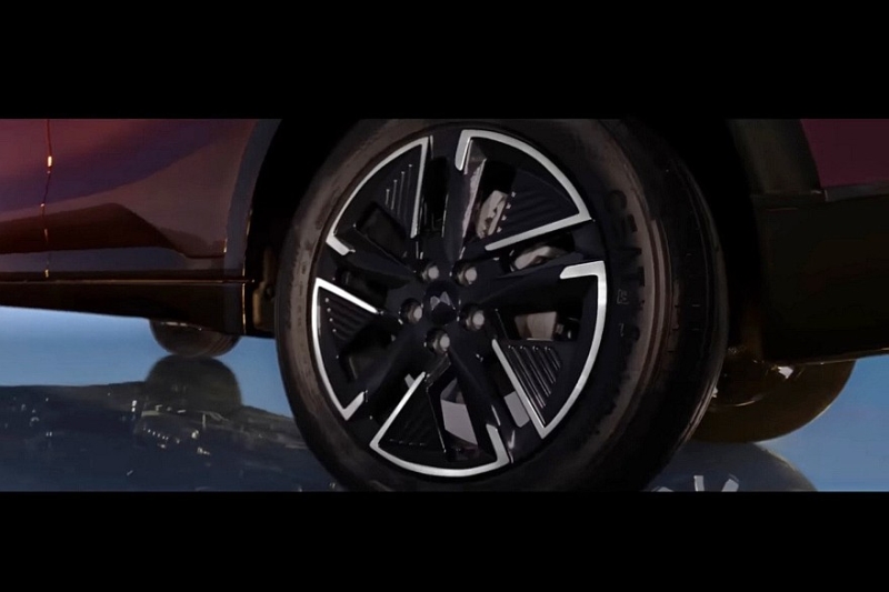 Кроссовер Mahindra XUV 7XO на замену XUV700: новые кадры и старт предзаказов