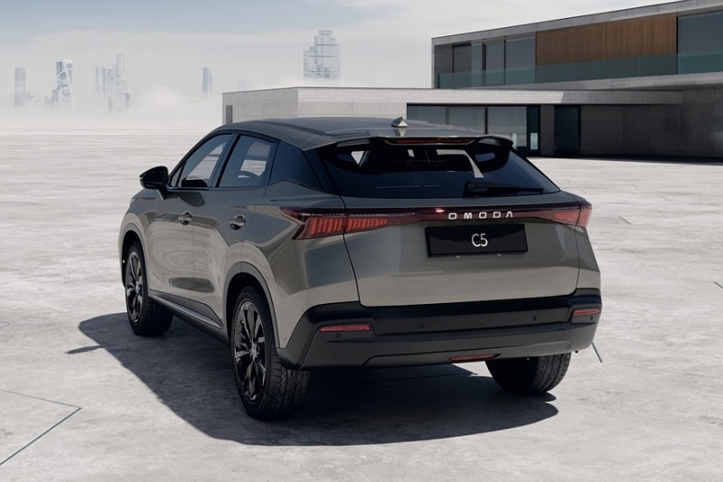 Кроссовер Omoda C5 нового поколения для России: официальные фото