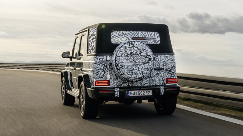 Mercedes-Benz G-Class Cabriolet возвращается: четырёхдверный кузов и брезентовый верх