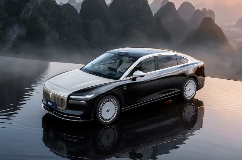 Полноприводный седан Voyah Passion L готов к старту продаж