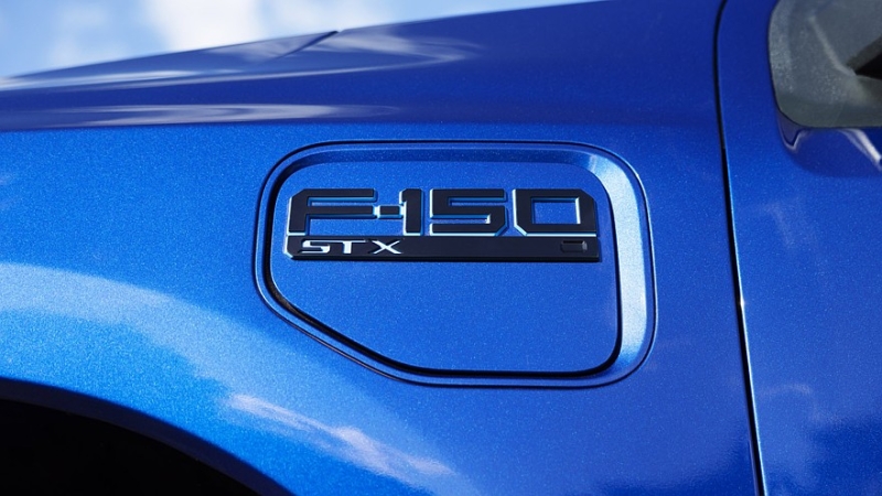Полноразмерный пикап Ford F-150 обзаведётся новой гибридной модификацией