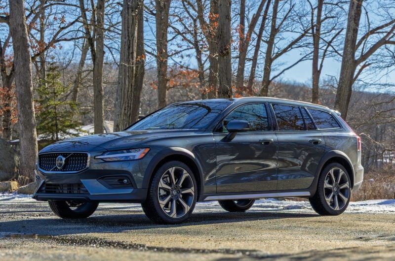 Потеря в сегменте универсалов: Volvo V60 Cross Country покидает американский рынок