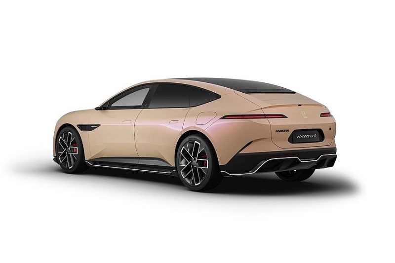 Роскошный седан Avatr 12 стартует в России: комплектации и цены