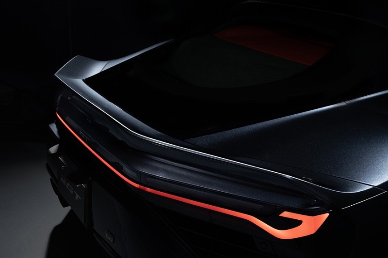 Toyota представила суперкар GR GT: мощный V8, компоновка transaxle и готовность к гонкам