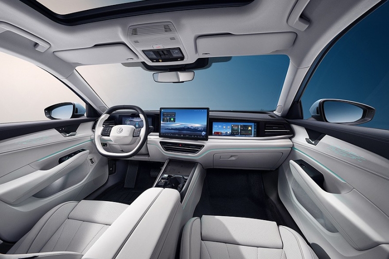 Volkswagen Passat Pro: к старту продаж готовится седан с другими дизайном и начинкой