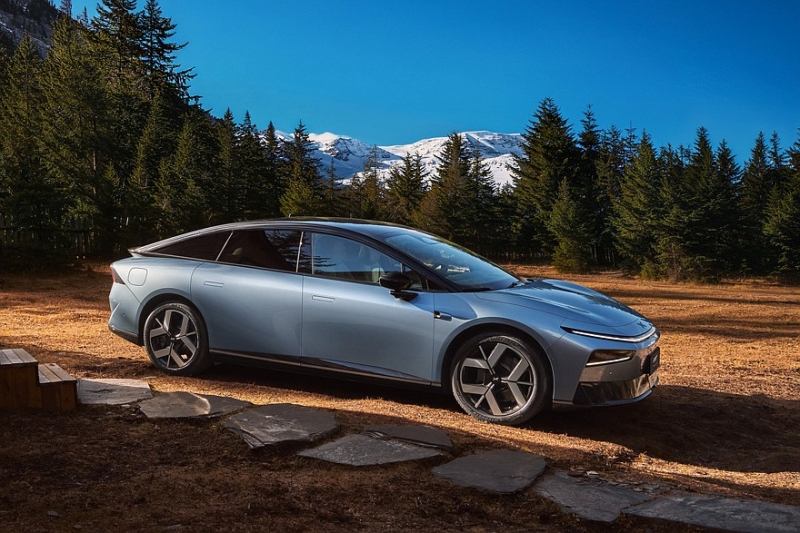 Xpeng P7+ обновлён через год после премьеры: два варианта начинки и статус глобальной модели