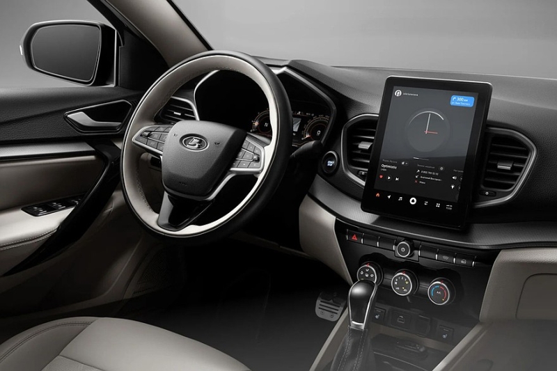 АВТОВАЗ объявил о старте продаж посвежевшего бизнес-седана Lada Aura