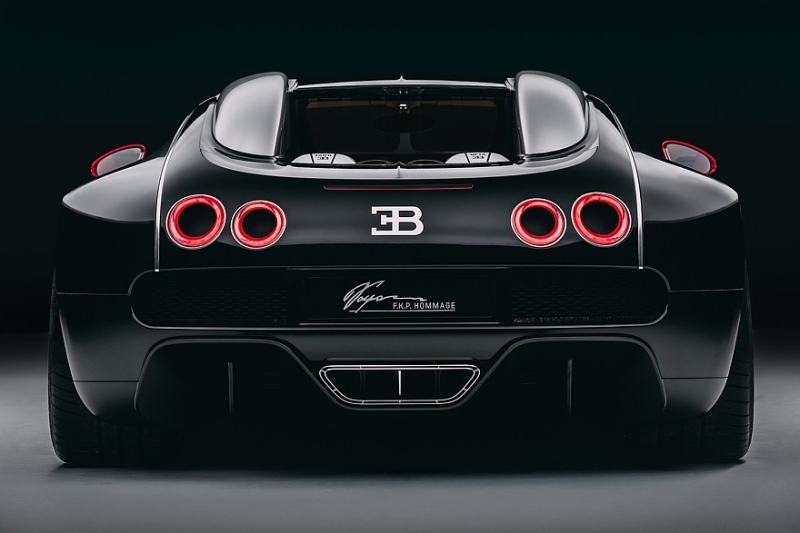 Bugatti Veyron вернулся в виде виртуозного заводского рестомода F.K.P. Hommage