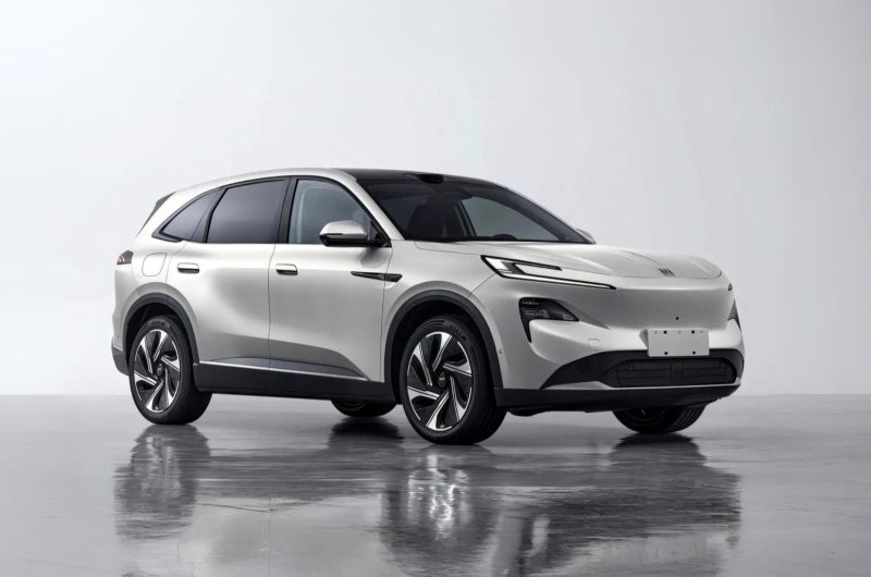 Ещё один конкурент Geely Monjaro: кроссовер Buick Electra E7 готовится к премьере