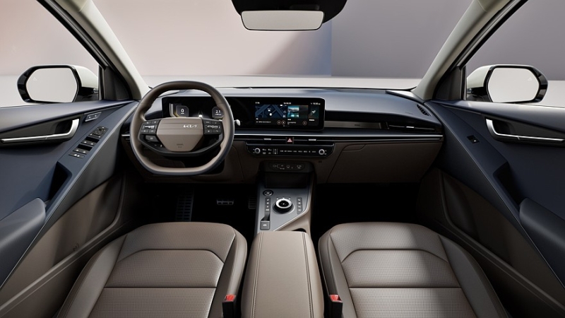 Kia рассекретила внешность и салон обновлённого кроссовера Niro