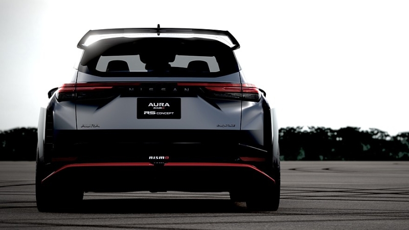 Nissan готовит новый хот-хэтч: представлен концепт Aura Nismo RS