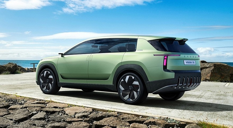 Новый флагманский кроссовер Skoda Peaq: первые изображения