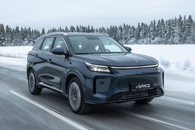 Полноприводный кроссовер Evolute i-Space: объявлена цена