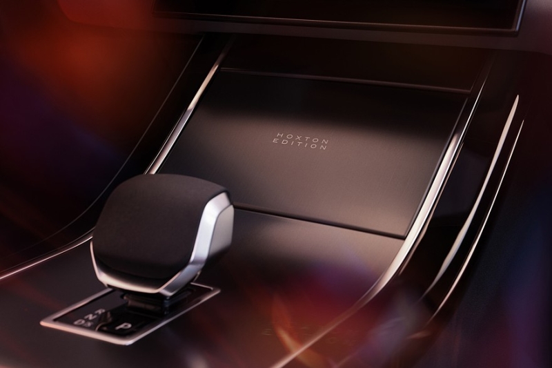 Range Rover посвятил Лондону спецверсии Evoque Hoxton и Velar Belgravia