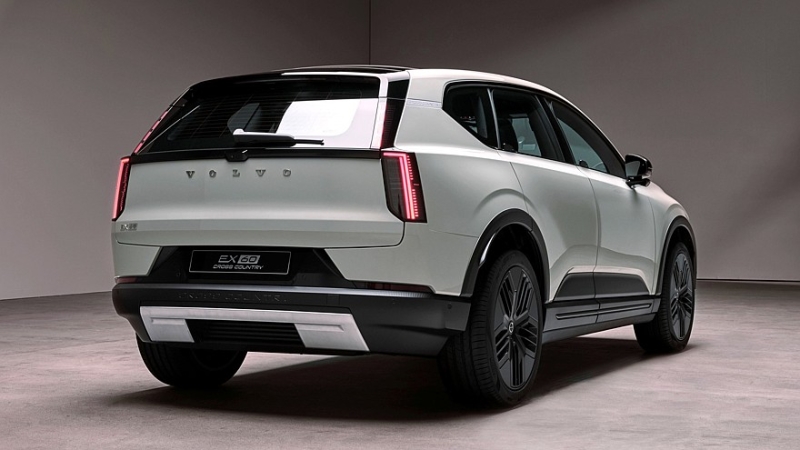 Volvo EX60: без дверных ручек, до 810 км на одной зарядке, сразу есть версия Cross Country