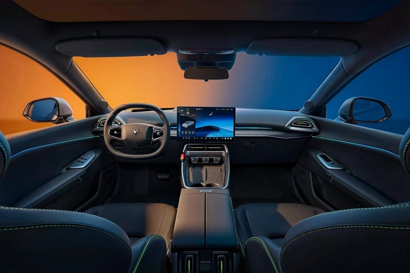 Большой седан Arcfox Alpha S5 от BAIC: рестайлинг и расширение гаммы