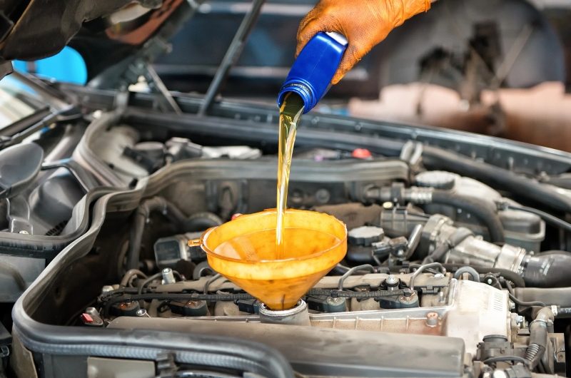 Эксперты рассказали как вязкость масла спасает ваш двигатель