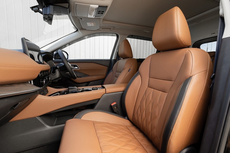 Ещё один обновлённый Nissan X-Trail: без спецверсий, зато моторная гамма &ndash; шире