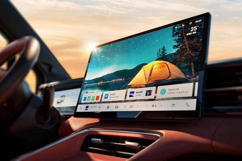 Geely готовится запустить в продажу купеобразный кроссовер Atlas REV