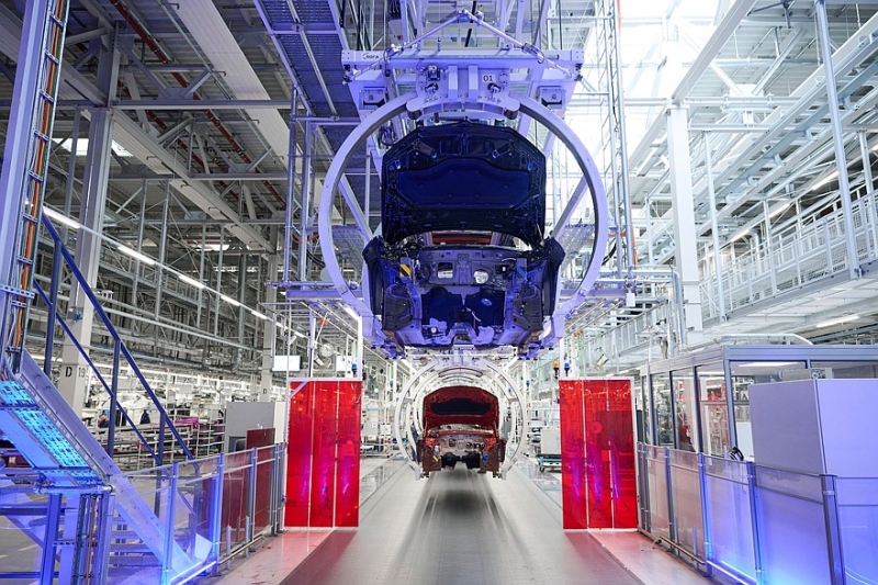 Крупнейший в Европе завод BMW отметил юбилей производственным рекордом