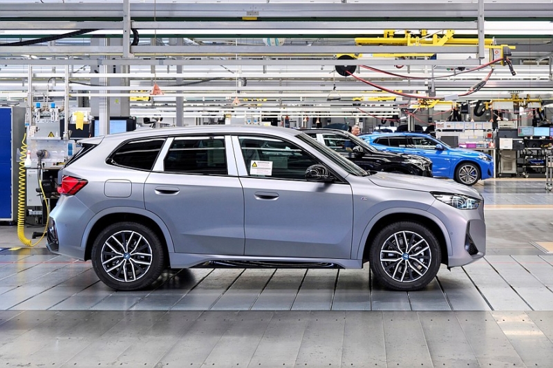 Крупнейший в Европе завод BMW отметил юбилей производственным рекордом