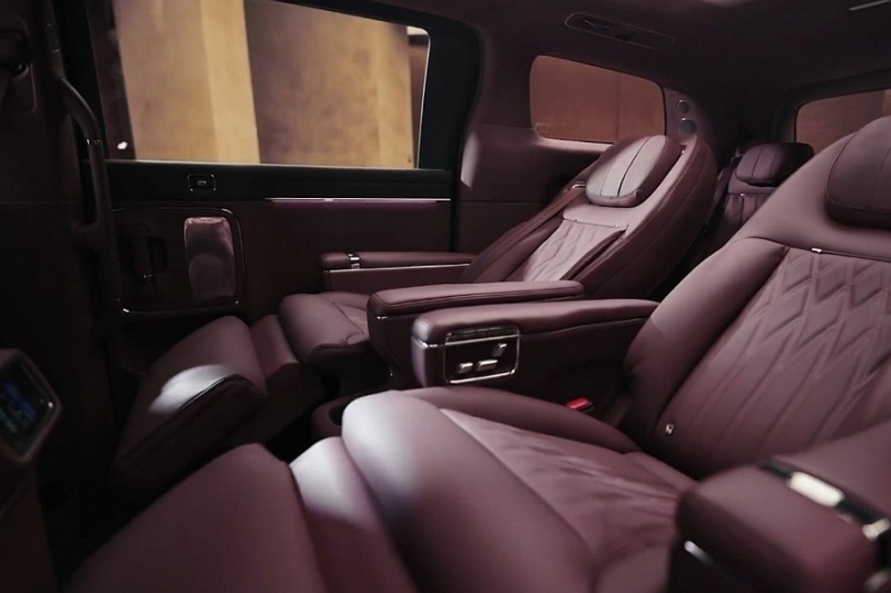 Минивэн Luxeed V9 от Chery и Huawei показал роскошный интерьер