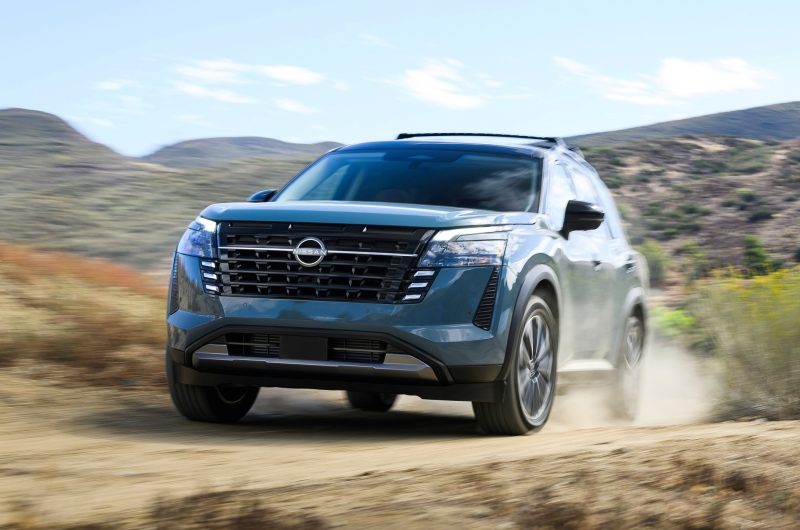 Наконец-то честный внедорожник: на Nissan Pathfinder в новом поколении вернётся рама