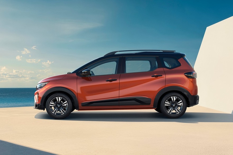 Недорогой компактвэн Nissan Gravite на базе Renault показали живьём