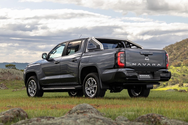 Новый пикап Nissan Navara готов к старту продаж: дороже исходного Mitsubishi L200
