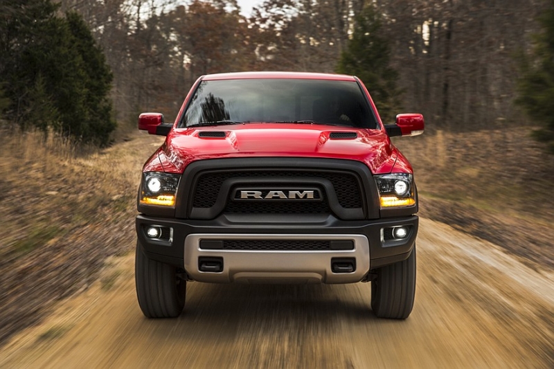 Новый среднеразмерный пикап Ram для США не получит мотор V8