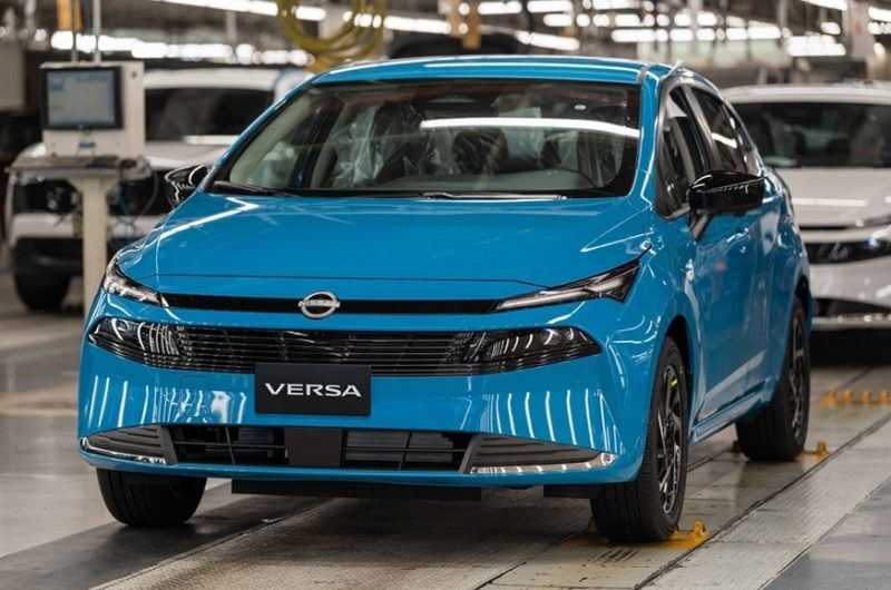 Седан Nissan Versa, он же Almera и Sunny, перешёл в новое поколение: первые официальные фото