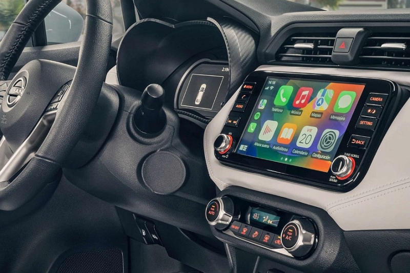 Седан Nissan Versa, он же Almera и Sunny, перешёл в новое поколение: первые официальные фото