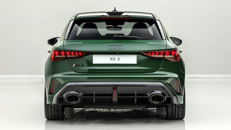 Audi RS 3 competition limited: регулируемая подвеска, новый обвес и большая наценка