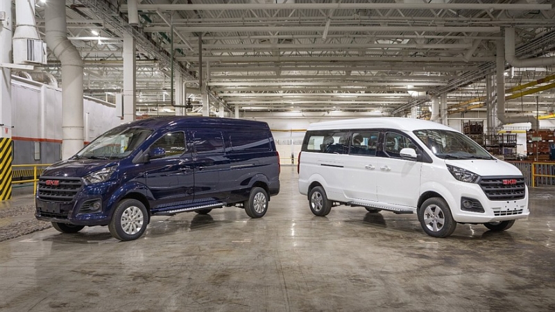 АВТОВАЗ начал собирать коммерческие автомобили под новой маркой SKM