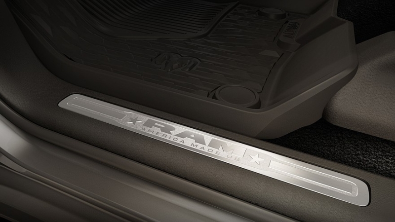 Большой пикап Ram 1500 обзавёлся особенными юбилейными версиями